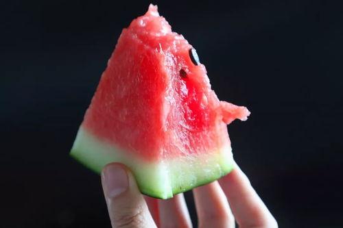 吃瓜做拉新,揭秘如何轻松吸引新用户