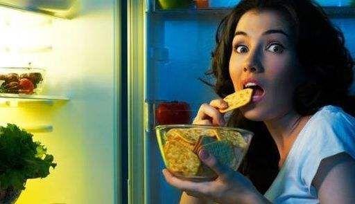 睡前吃瓜真实故事,一场不可思议的睡前吃瓜经历