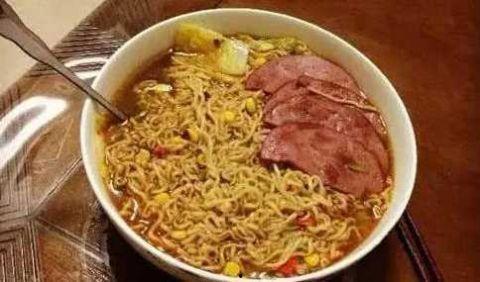 泡面男神吃瓜,揭秘娱乐圈幕后真相