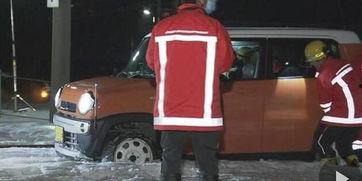 哈尔滨铁路警察吃瓜,揭秘铁路安全背后的故事