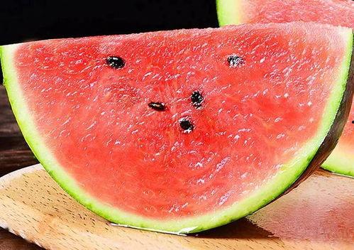 吃瓜圣座,网络红人的崛起与影响力